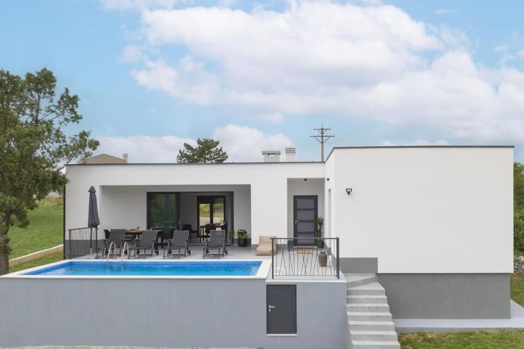Traumhafte Villa Dubi Bei Labin Labin  Exterior foto