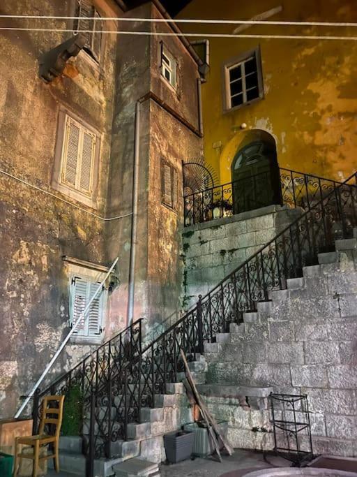 Traumhafte Villa Dubi Bei Labin Labin  Exterior foto